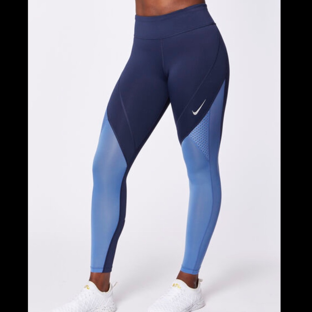 Nike & SoulCycle - Epic Lux 7/8 Mesh legging - Size Small